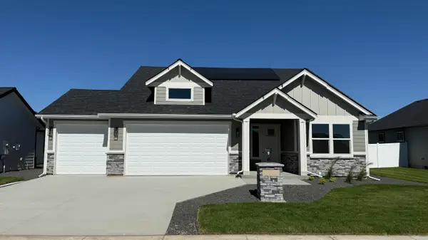 1236 N High Desert Dr, Deer Park, WA 99006