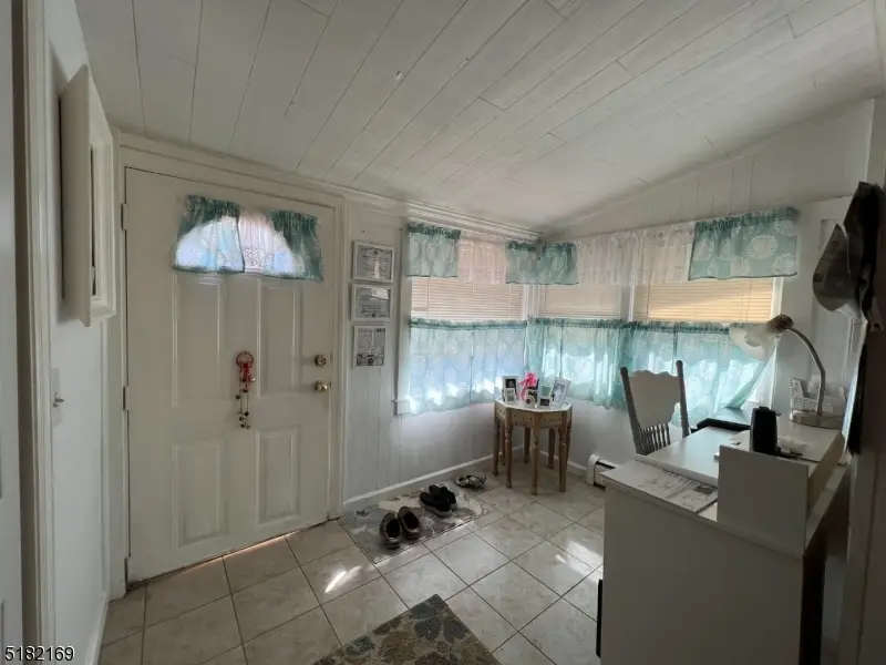 49 Mohawk Ave, Lake Hiawatha, NJ 07034 - #3