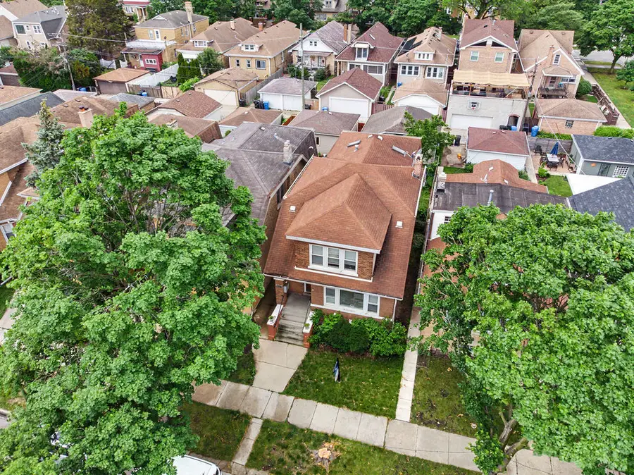 4450 N Mango Avenue, Chicago, IL 60630 - #2