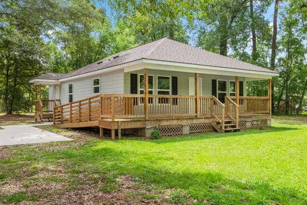41020 Duvic Lane, Ponchatoula, LA 70454