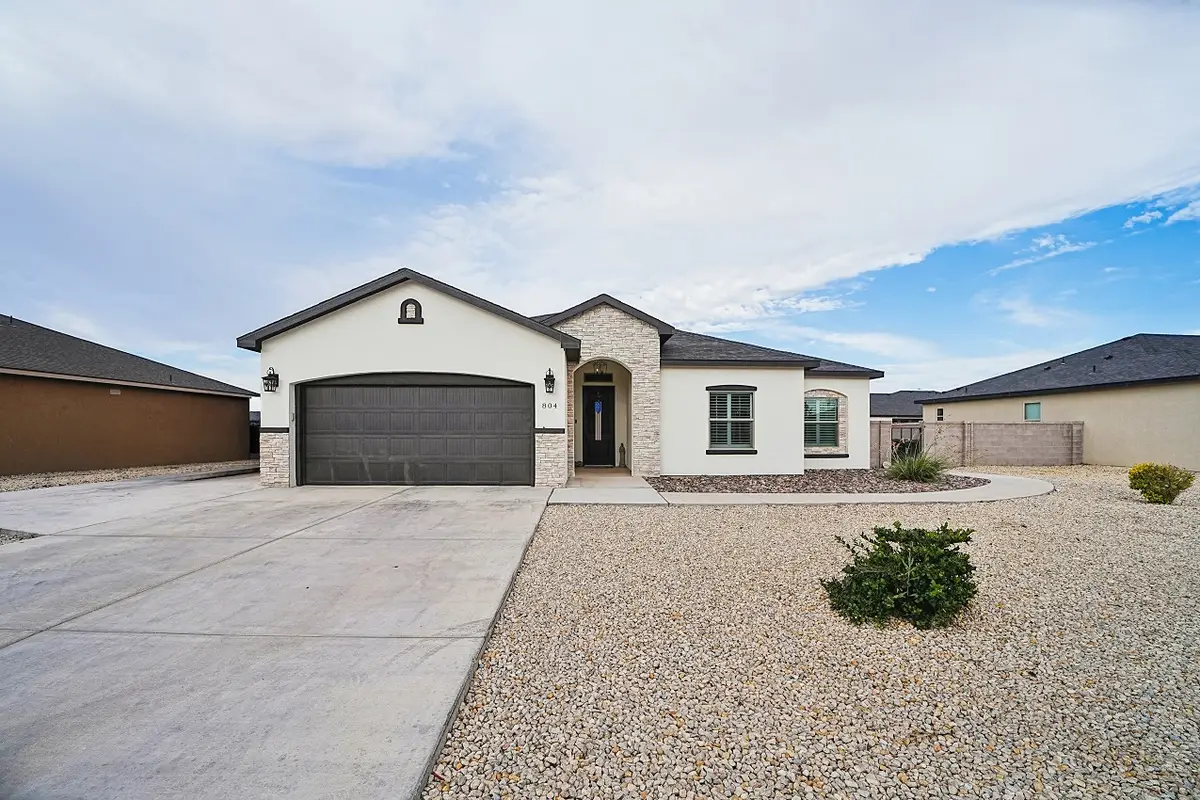 804 Barcelona, Carlsbad, NM 88220 - #1