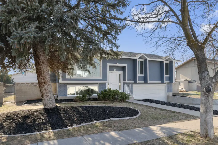 3329 W Sunnybrook Dr, West Valley City, UT 84119 - Image #3