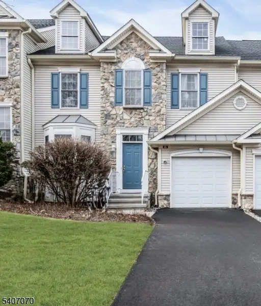 6 Winding Way, Woodland Park, NJ 07424 - Image #1