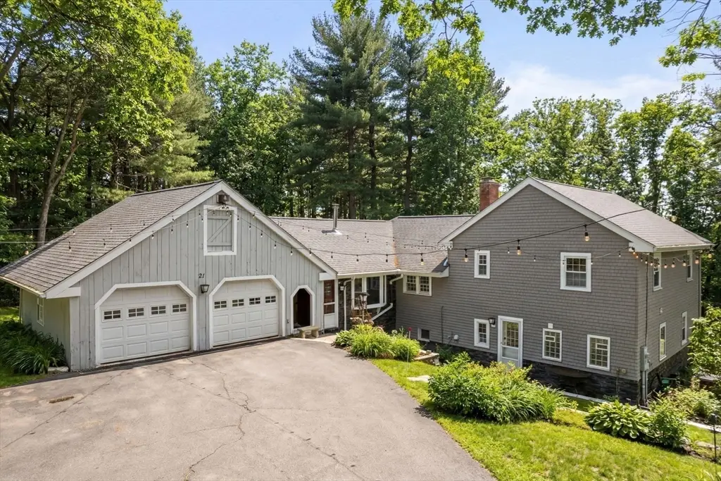 21 Pleasantview Ter, Framingham, MA 01701 - #1