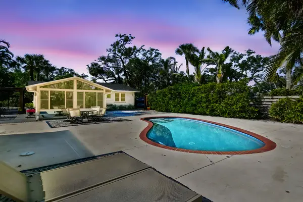 913 Tennessee Lane, SARASOTA, FL 34234