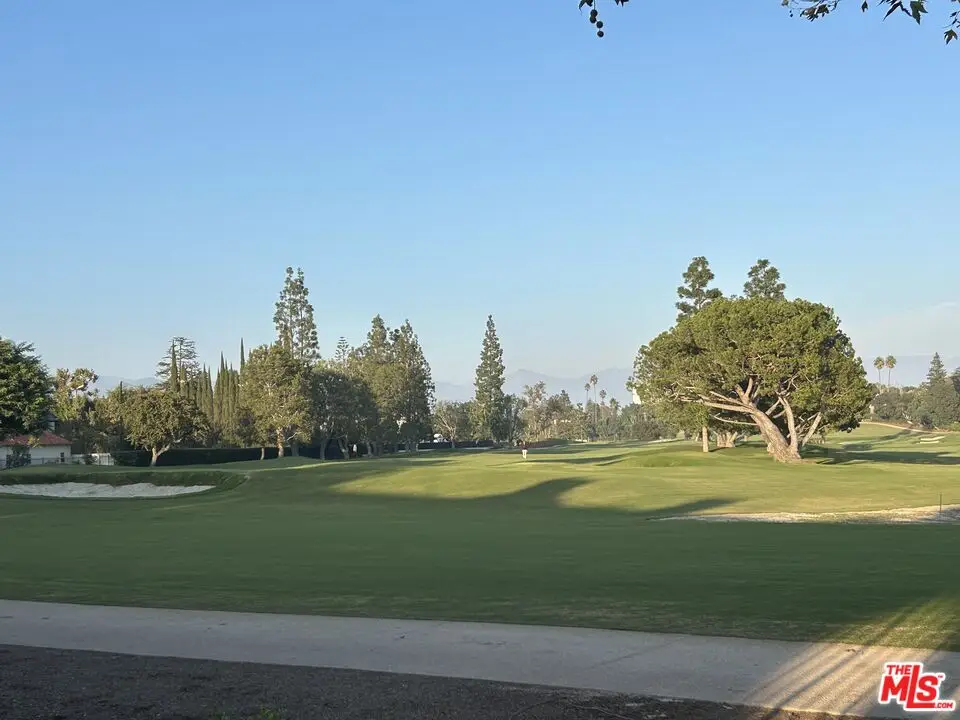 248 S Hudson Avenue, Los Angeles, CA 90004 - Image #1