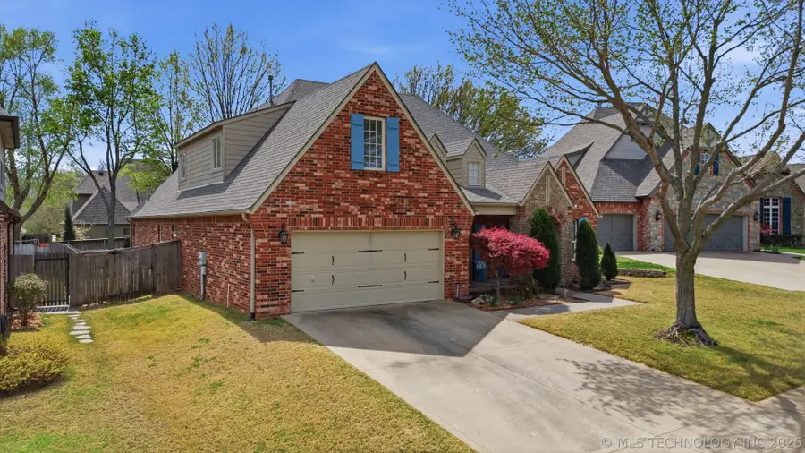 8806 E 110th Place, Tulsa, OK 74133 - #3