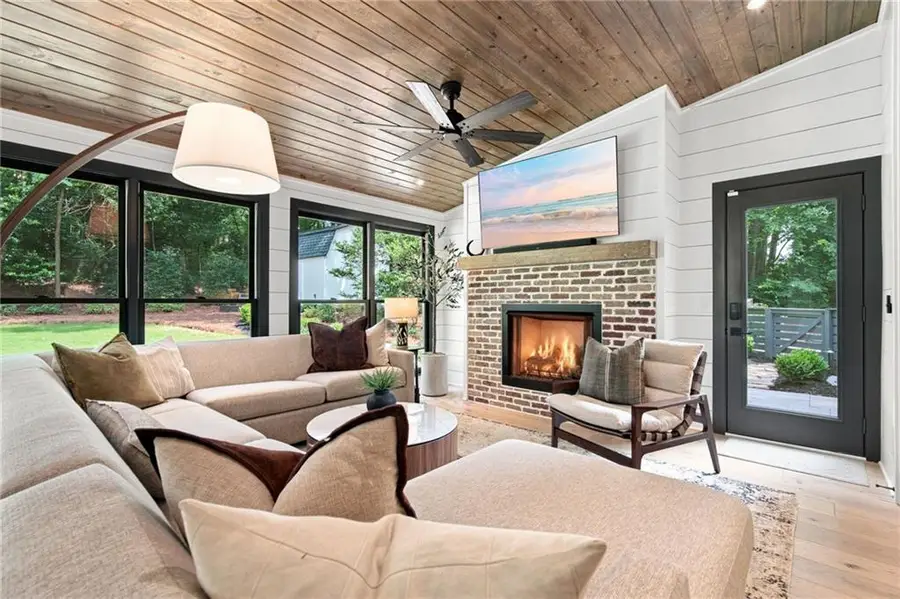 180 Burnett Way, Alpharetta, GA 30009 - #3