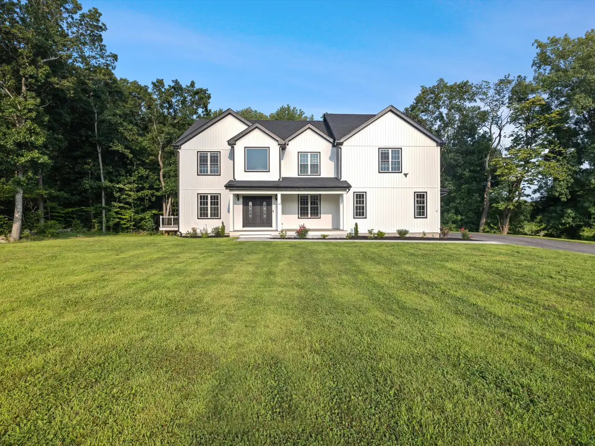 10 Falcon Drive, Shrewsbury, MA 01545 - #1