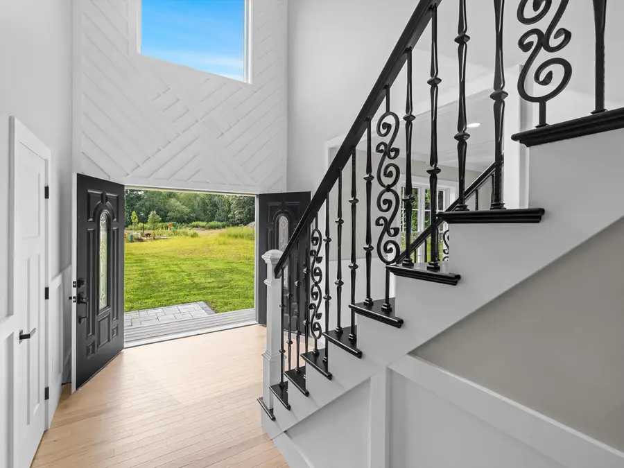 10 Falcon Drive, Shrewsbury, MA 01545 - #3