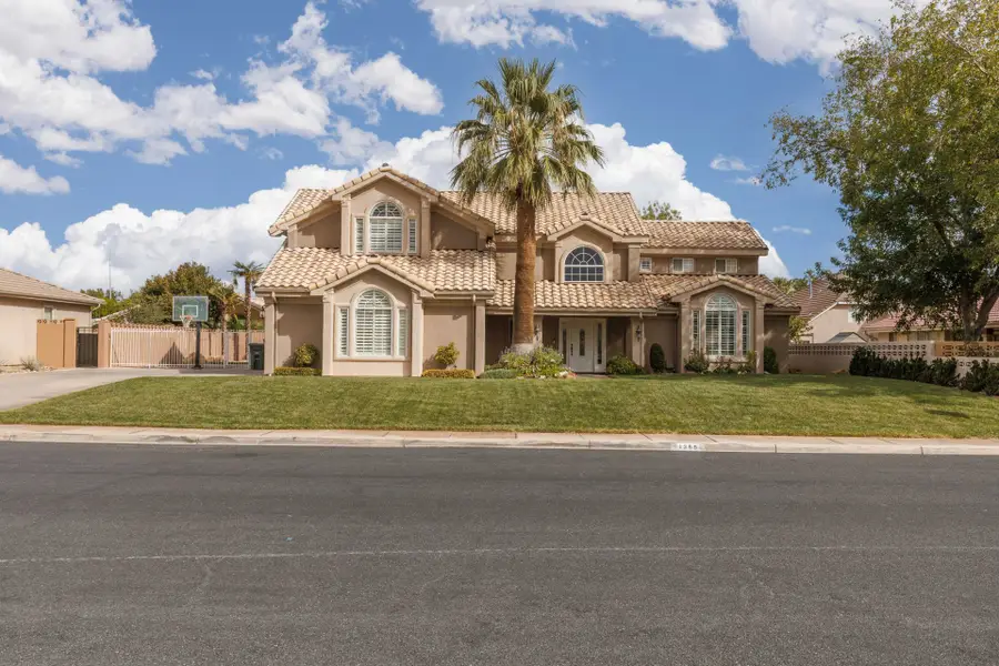 1355 E Saint James Ln, Saint George, UT 84790 - #2