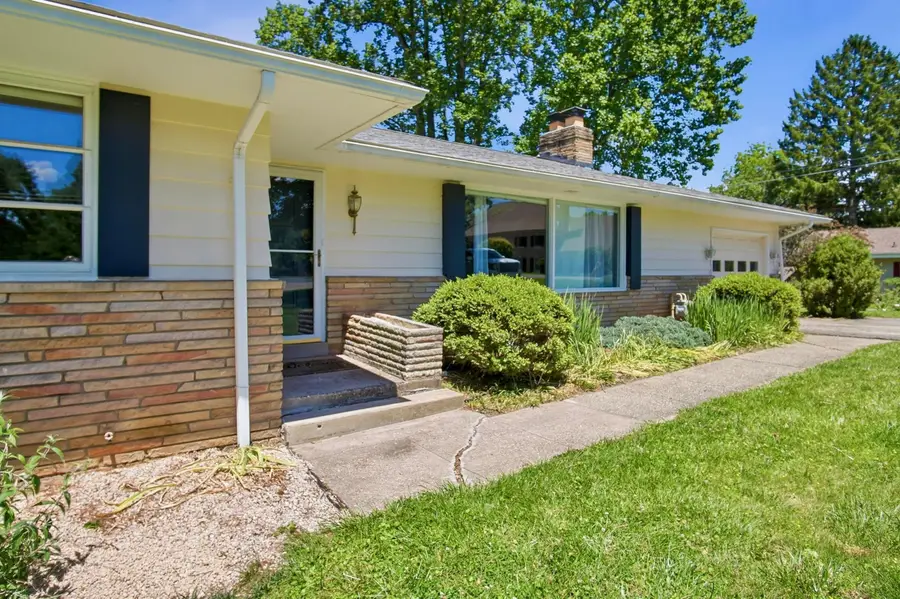 375 Broadview Avenue, Zanesville, OH 43701 - #3
