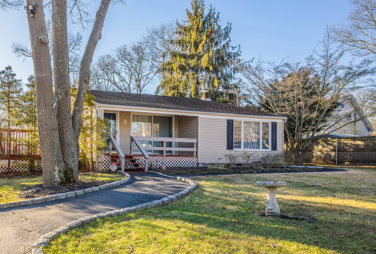 2 Fenwick Street, Mastic, NY 11950 - Image #1