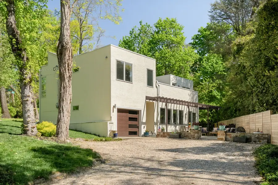 7621 Saint Martins Lane, Philadelphia, PA 19118 - #2