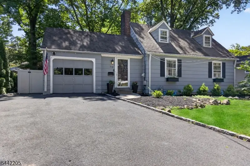 2160 Raritan Rd, Scotch Plains, NJ 07076 - #1