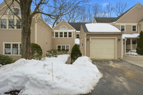 7 Ocean Woods Dr #7, Duxbury, MA 02332