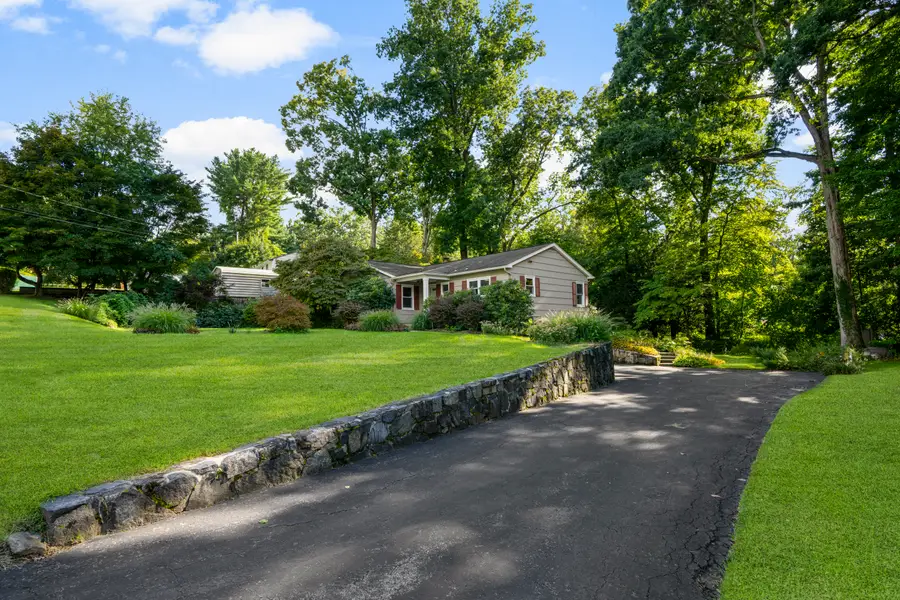47 Waterbury Parkway, Cortlandt Manor, NY 10567 - #3