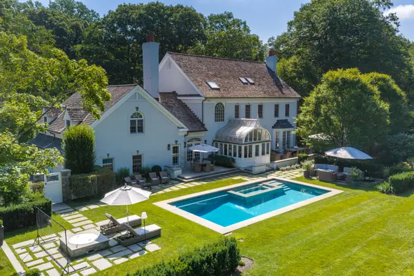 23 Wyckham Hill Lane, Greenwich, CT 06831