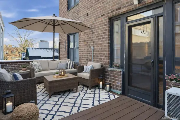 46 Grace Avenue #1L, Great Neck, NY 11021