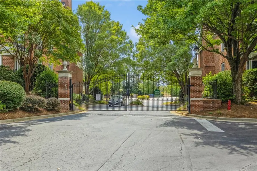4738 Ivy Ridge Drive Se, Atlanta, GA 30339 - Image #2