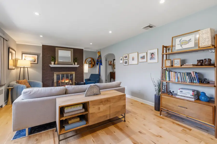 6254 W Valley Green Rd, Flourtown, PA 19031 - #3