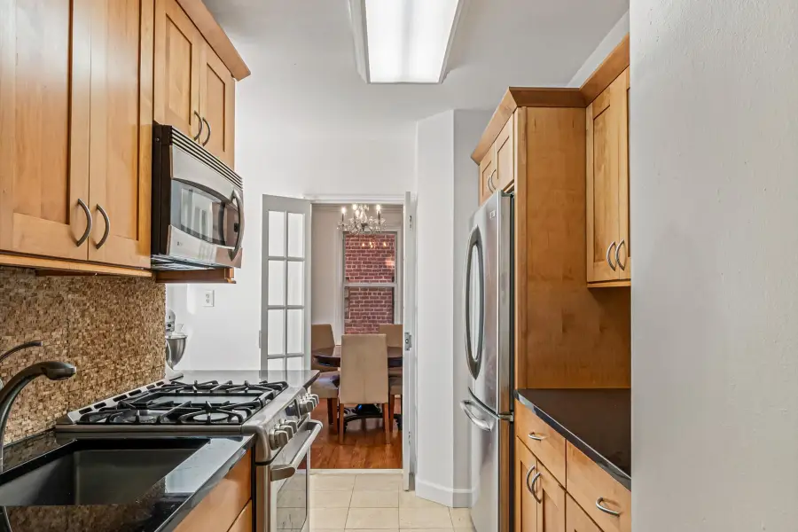 72-10 112th Street #3B, Forest Hills, NY 11375 - #2