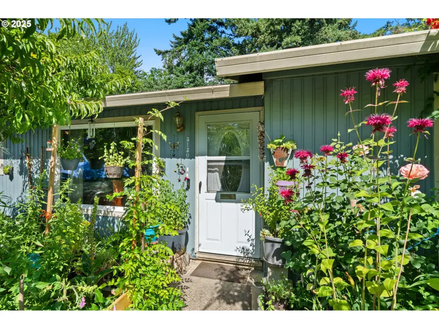 3130 SE 161st Av, Portland, OR 97236 - #2