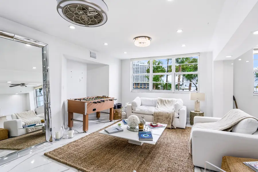 905 Brickell Bay Dr #230, Miami, FL 33131 - #3