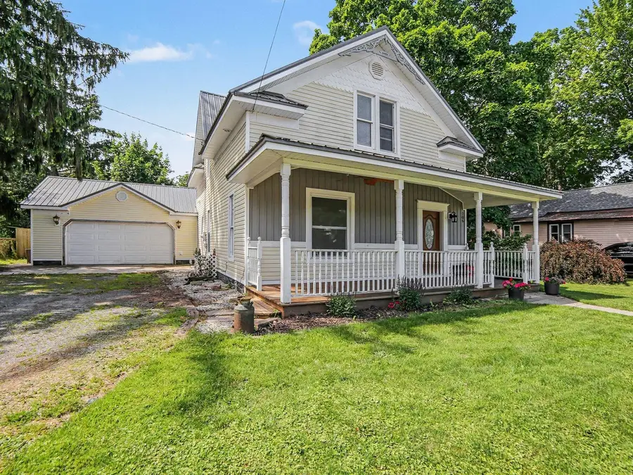 206 E Broadway Street, Scottville, MI 49454 - #2