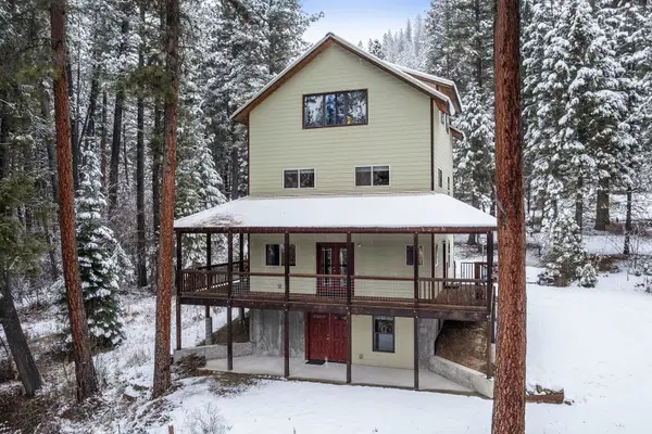 9 Crick Rd, Garden Valley, ID 83622