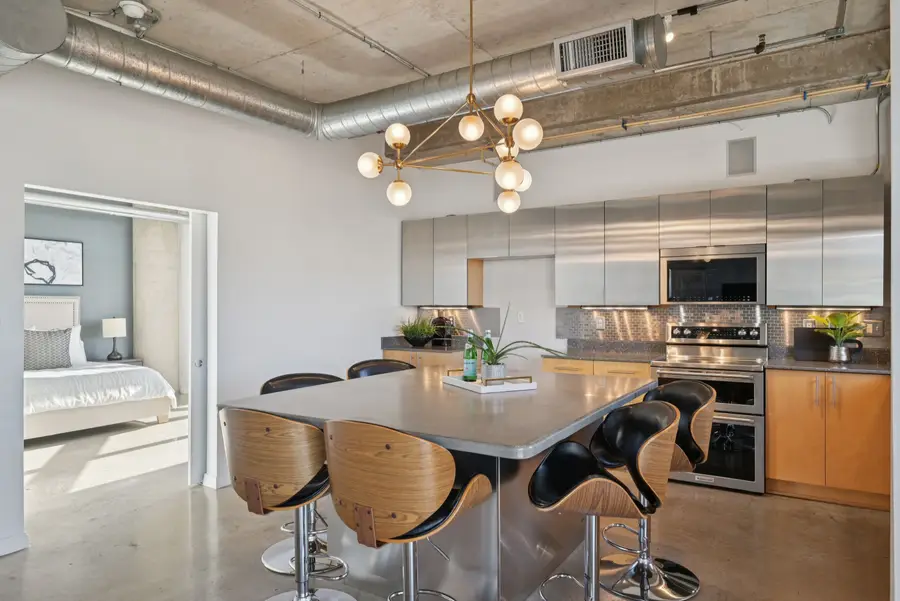 1001 Belleview Street #705, Dallas, TX 75215 - #3