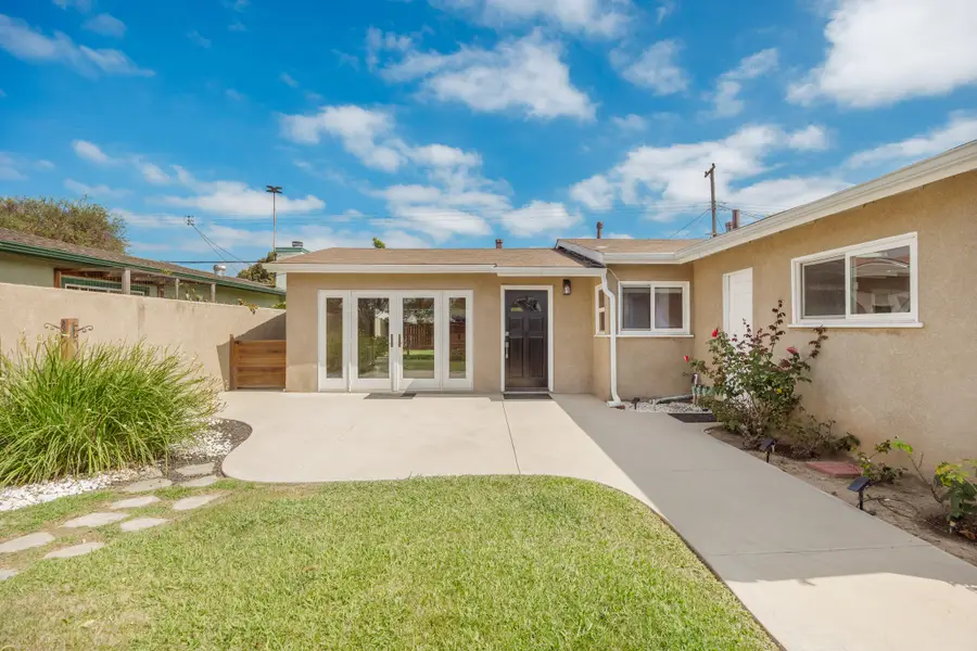 870 Darrell St, Costa Mesa, CA 92627 - #2