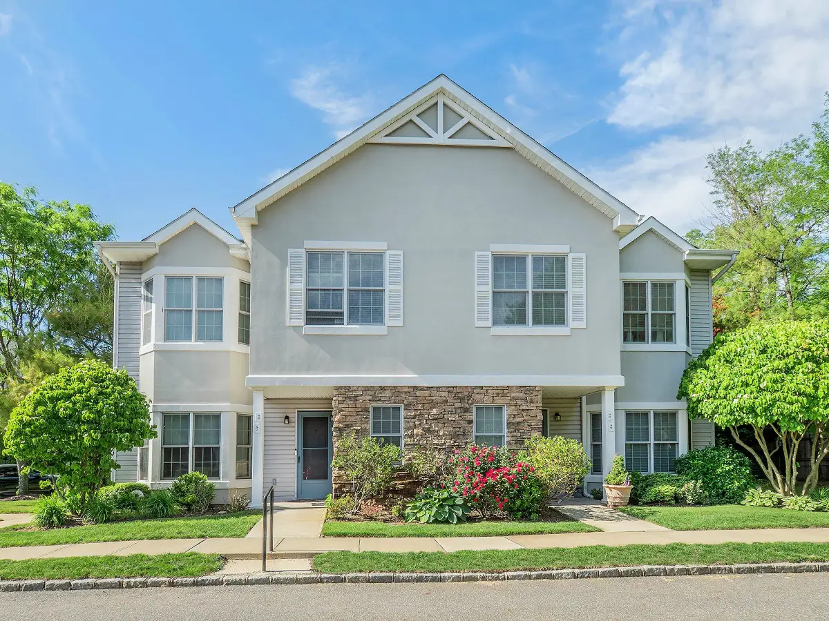 87 Pond View Drive, Port Washington, NY 11050 - #1