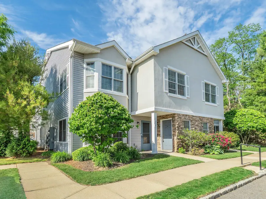 87 Pond View Drive, Port Washington, NY 11050 - #2