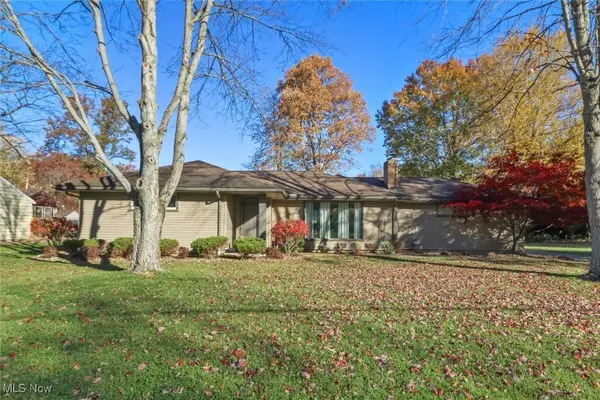 218 Moreland Drive, Canfield, OH 44406