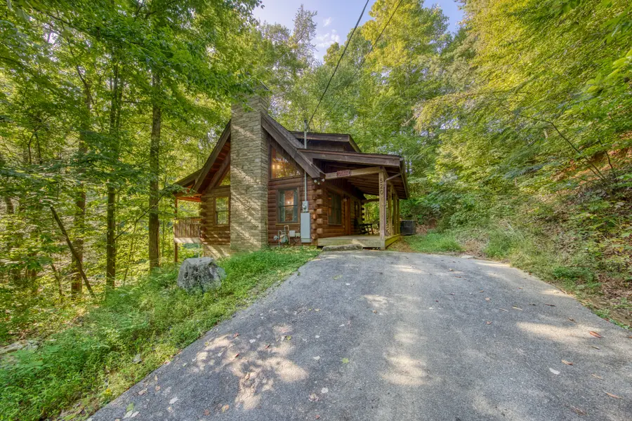 520 Ogle Drive, Pigeon Forge, TN 37863 - #2