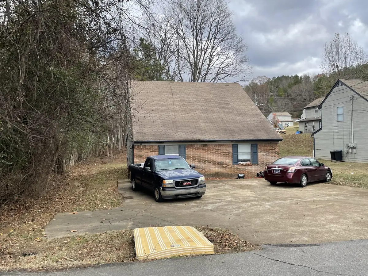 701/705 NE Weeks Drive, Cleveland, TN 37312 - Image #1