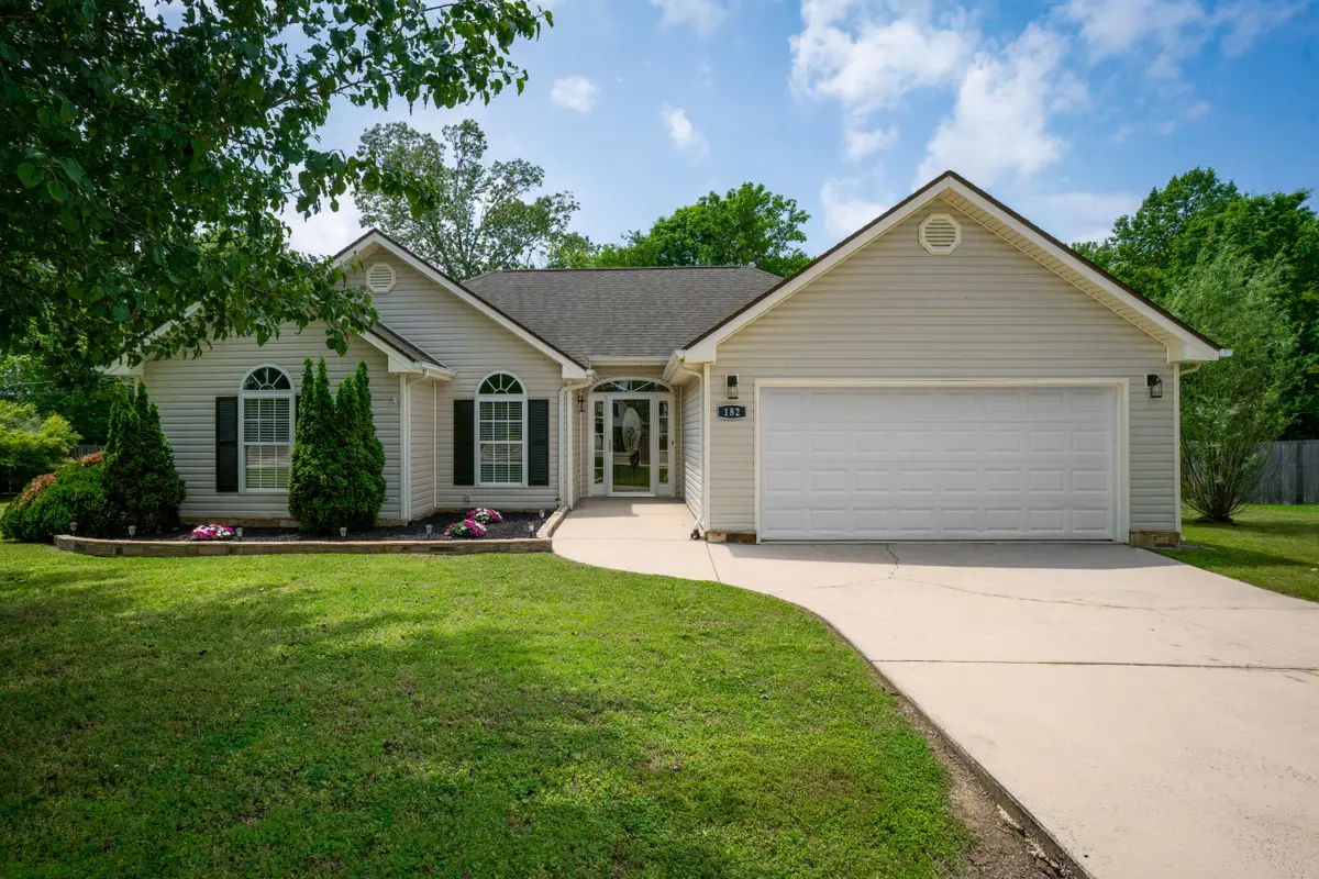 182 Century Drive, Rossville, GA 30741 - #1