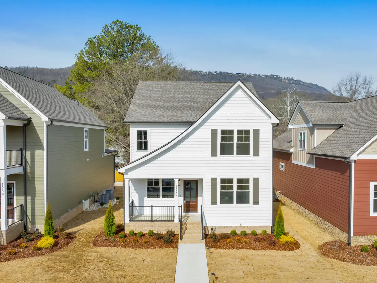 1297 Thomas Avenue, Chattanooga, TN 37409 - Image #1
