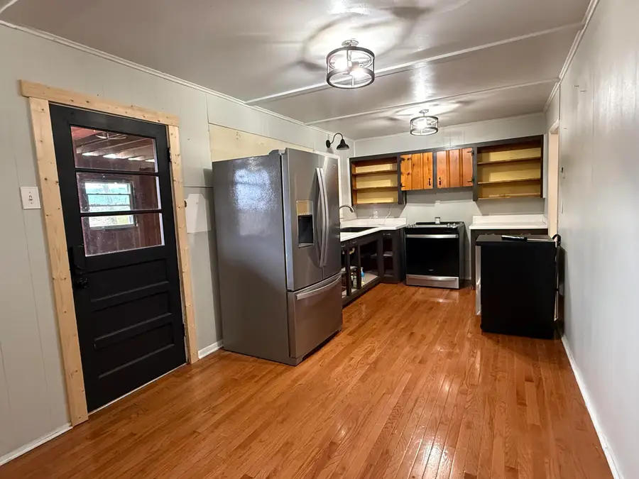 210 Ruby Street, Bridgeport, AL 35740 - #2