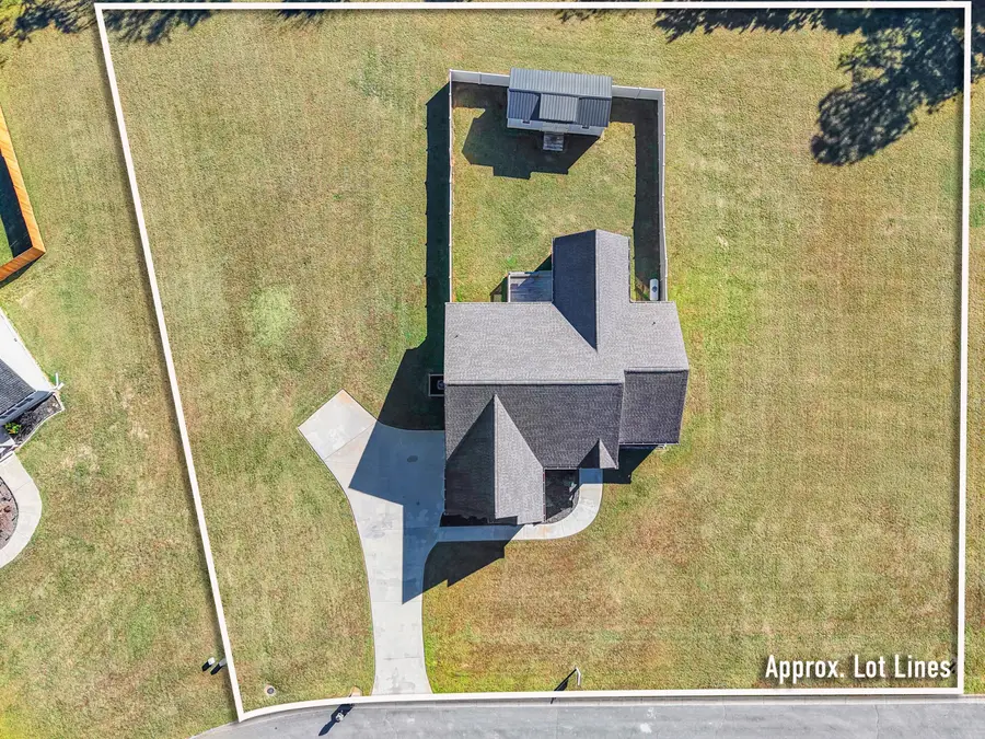 134 Farm View Circle, Rock Spring, GA 30739 - Image #3