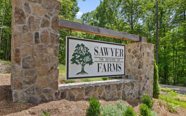 1805 Sawyer Farms Lane, Signal Mountain, TN 37377