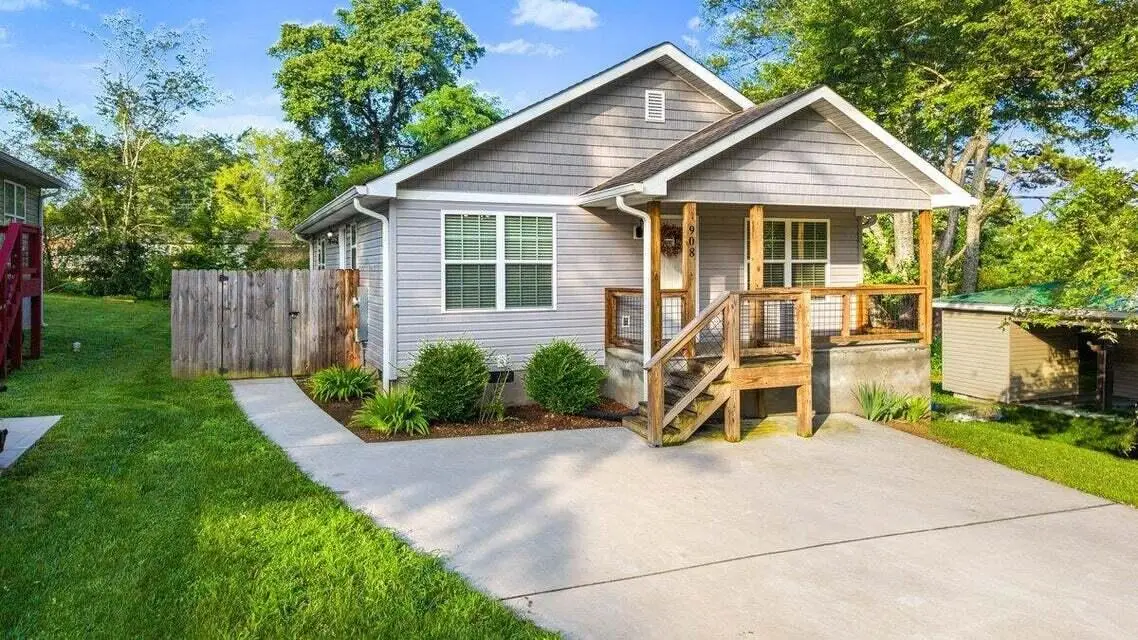 908 28th Street Se, Cleveland, TN 37323 - Image #1
