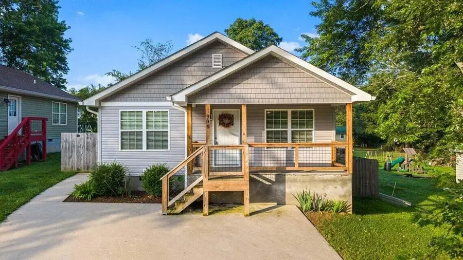 908 28th Street Se, Cleveland, TN 37323 - Image #2