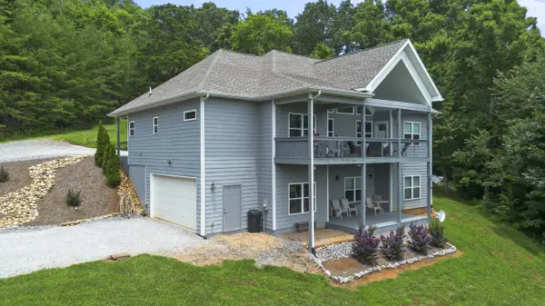 416 County Road 754, Riceville, TN 37370