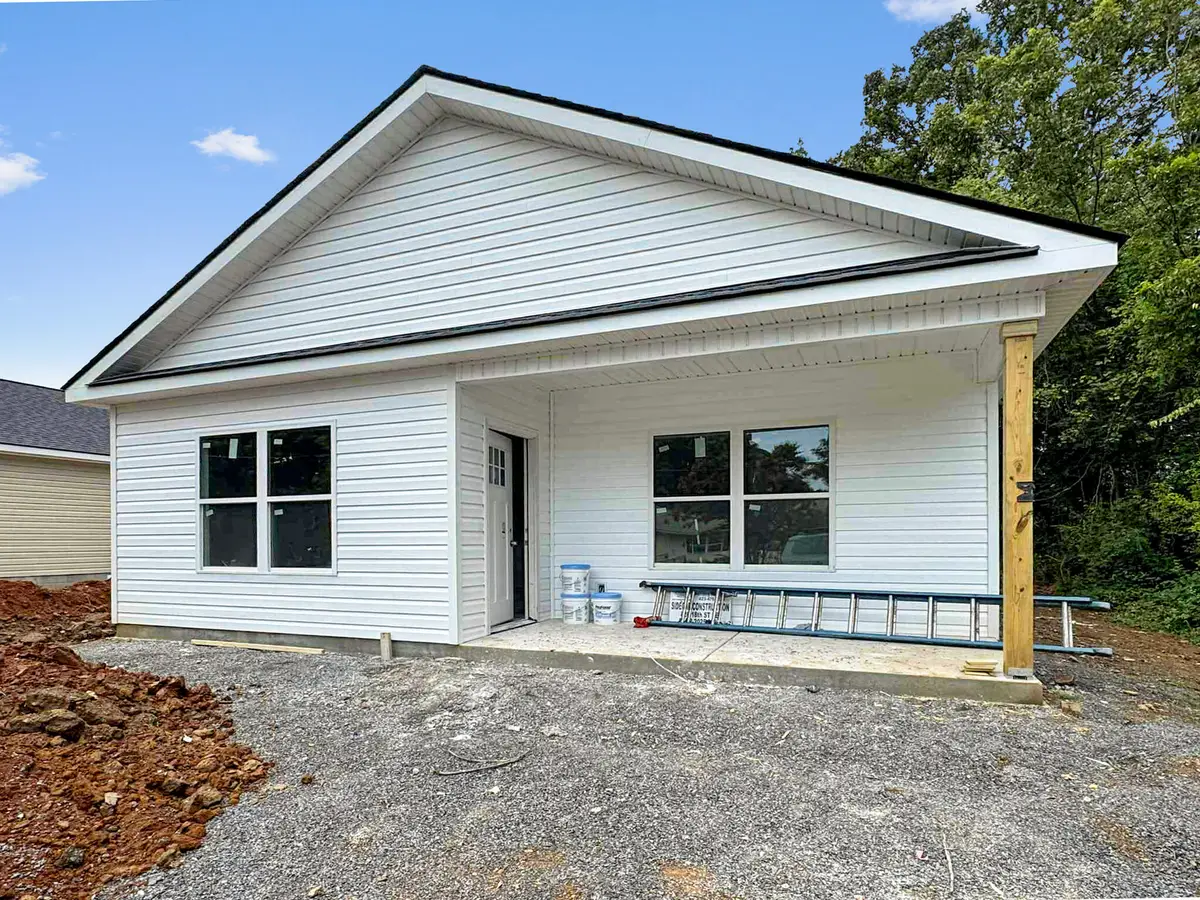 816 18th Street Se, Cleveland, TN 37311 - Image #1