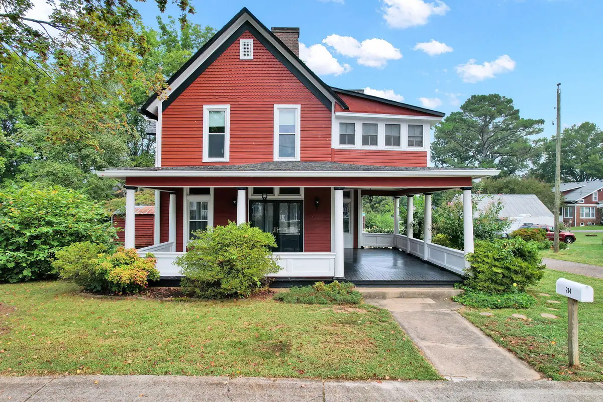 214 Mccaslin Avenue, Sweetwater, TN 37874 - Image #1