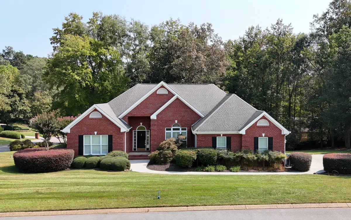 201 E Tennant Circle, Chickamauga, GA 30707 - #1