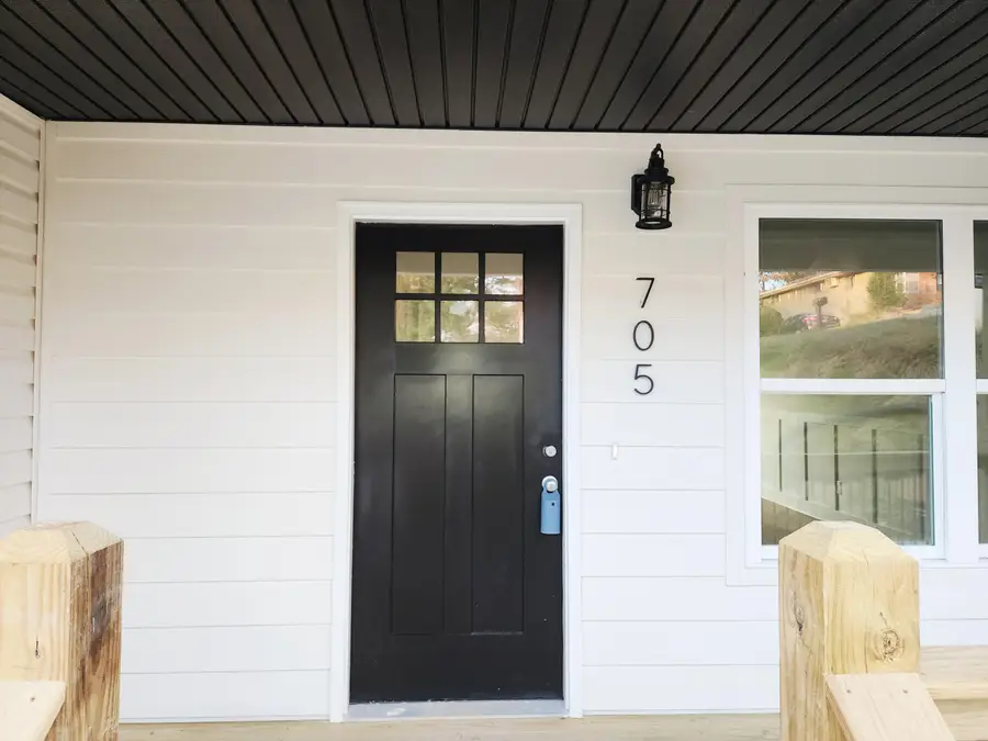 705 Hargraves Avenue, Chattanooga, TN 37411 - Image #2