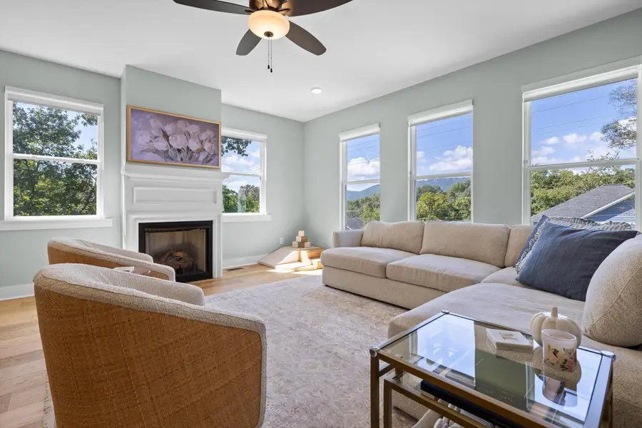 608 Ladd Avenue, Chattanooga, TN 37405 - Image #2